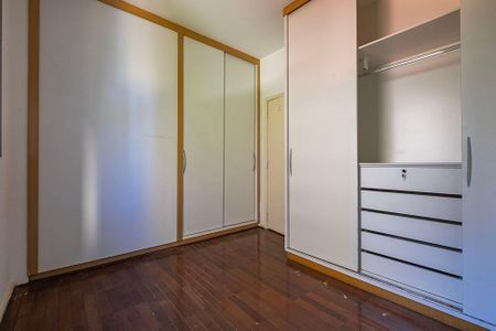 Apartamento à venda com 116m², 3 quartos e 2 vagasQuarto 3