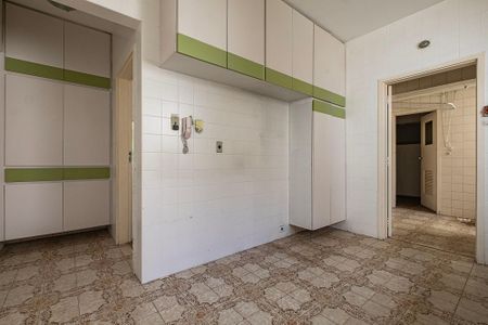 Apartamento à venda com 116m², 3 quartos e 2 vagasCozinha