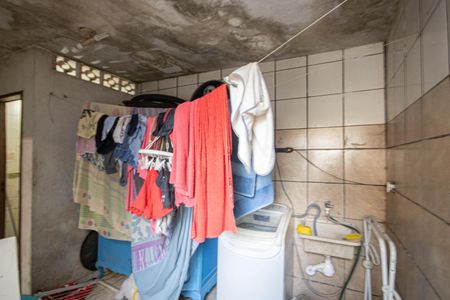 Casa à venda com 305m², 5 quartos e 1 vagaÁrea de Serviço