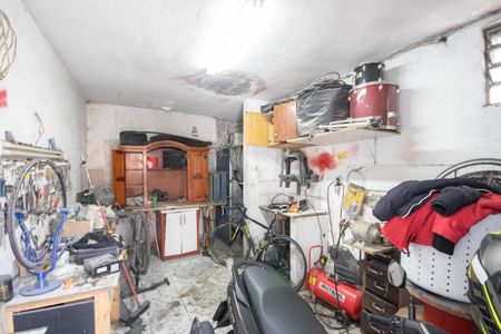 Casa à venda com 305m², 5 quartos e 1 vagaGaragem