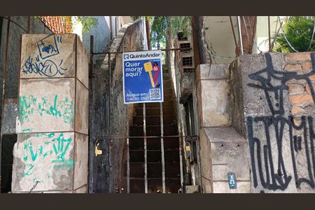 Casa à venda com 305m², 5 quartos e 1 vagaFachada