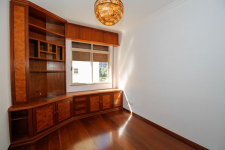 Apartamento para alugar com 151m², 3 quartos e 1 vaga Apartamento para alugar com 151m², 3 quartos e 1 vagaQuarto 1