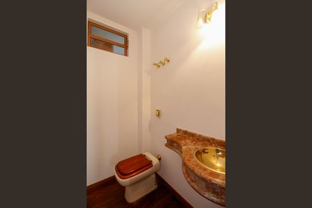 Apartamento para alugar com 151m², 3 quartos e 1 vaga Apartamento para alugar com 151m², 3 quartos e 1 vagaLavabo