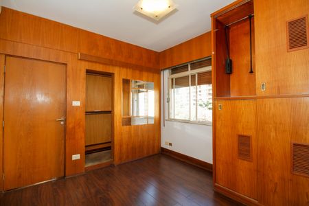 Apartamento para alugar com 151m², 3 quartos e 1 vaga Apartamento para alugar com 151m², 3 quartos e 1 vagaSuíte