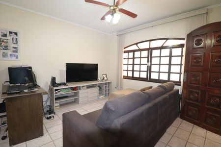 Casa 01 - Sala de casa à venda com 2 quartos, 177m² em Jardim Progresso, Santo André