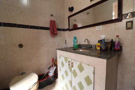 Casa à venda com 177m², 2 quartos e 1 vagaCasa 01 - Banheiro 1