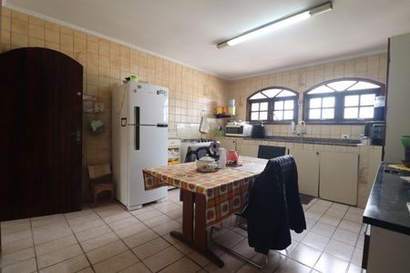 Casa à venda com 177m², 2 quartos e 1 vagaCasa 01 - Cozinha