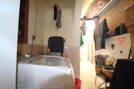 Casa à venda com 177m², 2 quartos e 1 vagaCasa 01 - Área de Serviço