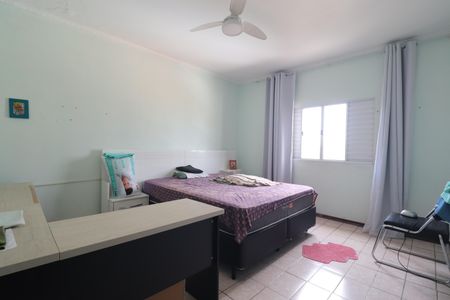 Casa à venda com 177m², 2 quartos e 1 vagaCasa 01 - Quarto 2