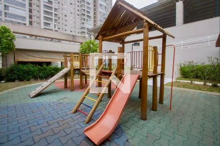 Apartamento para alugar com 160m², 3 quartos e 2 vagasÁrea comum - Playground