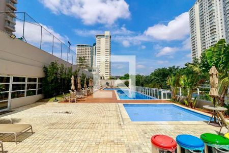 Apartamento para alugar com 160m², 3 quartos e 2 vagasÁrea comum - Piscina