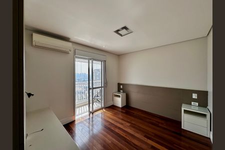 Apartamento para alugar com 160m², 3 quartos e 2 vagasSuíte 1