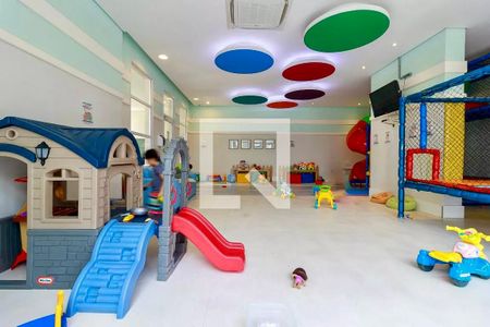 Apartamento para alugar com 160m², 3 quartos e 2 vagasÁrea comum - Brinquedoteca
