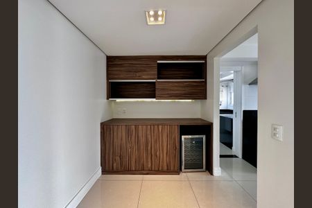 Apartamento para alugar com 160m², 3 quartos e 2 vagasSala