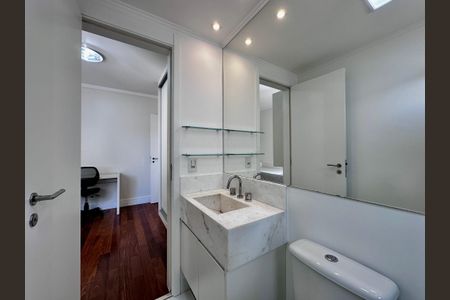 Apartamento para alugar com 160m², 3 quartos e 2 vagasBanheiro Suíte 3