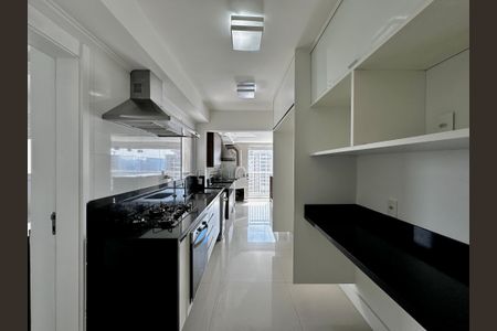Apartamento para alugar com 160m², 3 quartos e 2 vagasCozinha