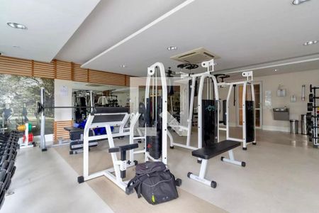 Apartamento para alugar com 160m², 3 quartos e 2 vagasÁrea comum - Academia