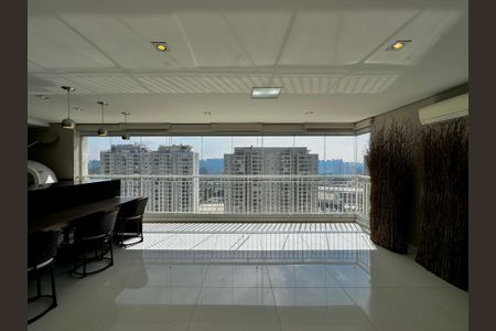 Apartamento para alugar com 160m², 3 quartos e 2 vagasVaranda da Sala