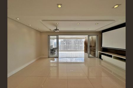 Apartamento para alugar com 160m², 3 quartos e 2 vagasSala