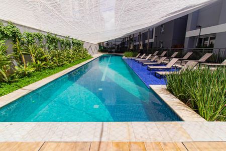 Apartamento à venda com 42m², 2 quartos e sem vaga Apartamento à venda com 42m², 2 quartos e sem vagaPiscina
