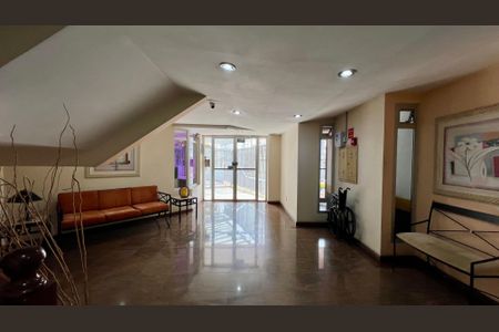 Apartamento para alugar com 67m², 2 quartos e 1 vagaHall de entrada