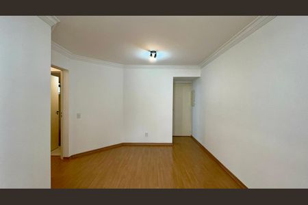 Apartamento para alugar com 67m², 2 quartos e 1 vagaSala