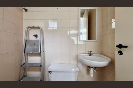 Apartamento para alugar com 67m², 2 quartos e 1 vagaBanheiro de serviço