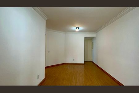 Apartamento para alugar com 67m², 2 quartos e 1 vagaSala