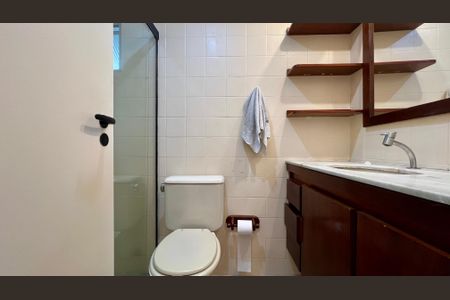Apartamento para alugar com 67m², 2 quartos e 1 vagaBanheiro Social