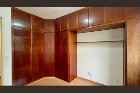 Apartamento para alugar com 67m², 2 quartos e 1 vagaQuarto 1