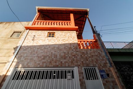 Casa para alugar com 100m², 2 quartos e 1 vagaFachada