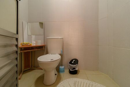 Casa para alugar com 100m², 2 quartos e 1 vagaBanheiro 