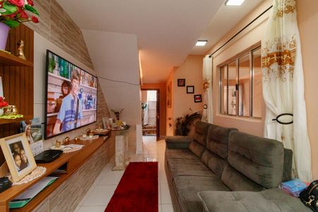 Casa para alugar com 100m², 2 quartos e 1 vagaSala