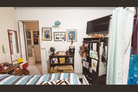 Casa à venda com 140m², 4 quartos e 2 vagasSuíte