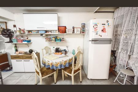 Casa à venda com 140m², 4 quartos e 2 vagasCozinha