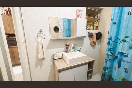 Casa à venda com 140m², 4 quartos e 2 vagasBanheiro da Suíte