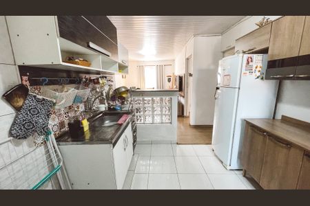 Casa à venda com 140m², 4 quartos e 2 vagasCozinha
