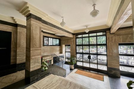 Apartamento à venda com 32m², 1 quarto e sem vaga Apartamento à venda com 32m², 1 quarto e sem vagaPortaria