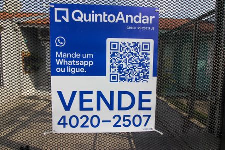 Casa à venda com 60m², 2 quartos e 2 vagas Casa à venda com 60m², 2 quartos e 2 vagasPlaquinha