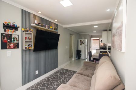 Sala de casa à venda com 2 quartos, 60m² em Hípica, Porto Alegre