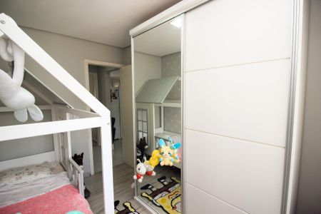 Casa à venda com 60m², 2 quartos e 2 vagas Casa à venda com 60m², 2 quartos e 2 vagasQuarto 2