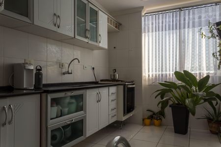 Apartamento à venda com 90m², 2 quartos e 1 vaga Apartamento à venda com 90m², 2 quartos e 1 vagaCozinha