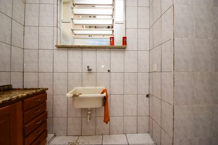 Casa de condomínio para alugar com 59m², 2 quartos e sem vagaCozinha e Área de Serviço