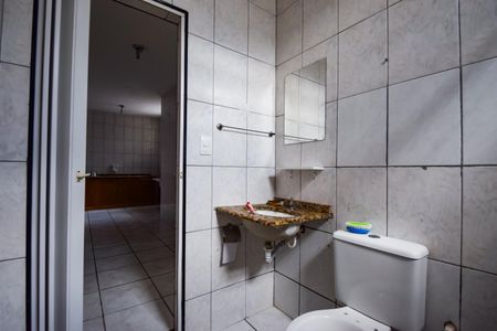 Casa de condomínio para alugar com 59m², 2 quartos e sem vagaBanheiro