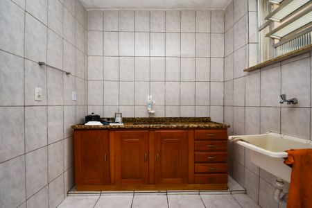 Casa de condomínio para alugar com 59m², 2 quartos e sem vagaCozinha e Área de Serviço