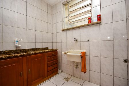 Casa de condomínio para alugar com 59m², 2 quartos e sem vagaCozinha e Área de Serviço