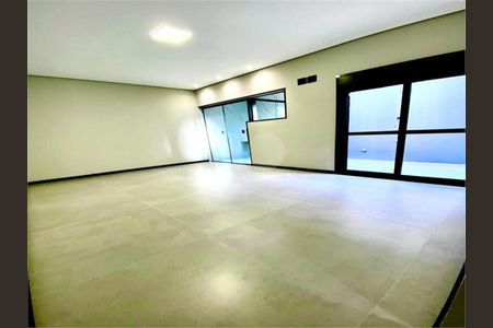 Casa à venda com 3 quartos, 90m² em Parque Erasmo Assunção, Santo André