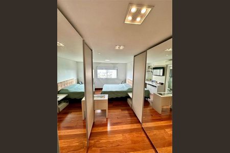 Apartamento à venda com 195m², 4 quartos e 3 vagas