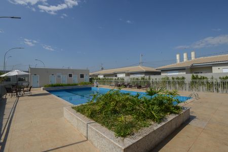 Casa de condomínio para alugar com 60m², 2 quartos e 2 vagasÁrea comum - Piscina