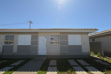 Casa de condomínio para alugar com 60m², 2 quartos e 2 vagasPlaquinha - Adesivo